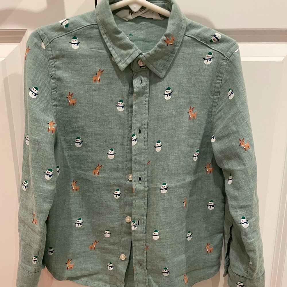 H&M boys size 5/6 button down